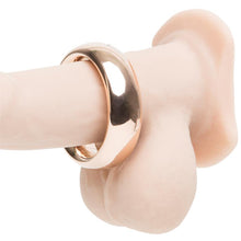 Cargar imagen en el visor de la galería, ANILLO PARA EL PENE - FIFTY SHADES - SpicyandLove
