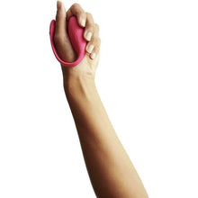 Cargar imagen en el visor de la galería, VIBRADOR PARA PAREJAS CON APP ROSA
